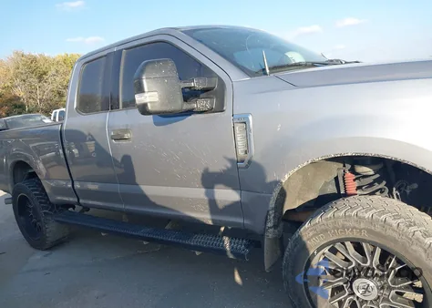 2020 Ford F-250 Xlt from USA, damaged, VIN 1FT7X2B69LED68367